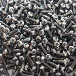 औद्योगिक m4x10 स्क्रू को लागी gr5 टाइटेनियम मिश्र फास्टनर