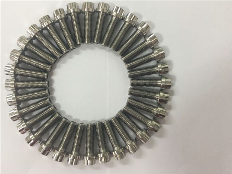 फ्ल्यांज बोल्टहरू